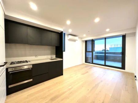 1Bedrooms, 1Bathrooms - Photo 5