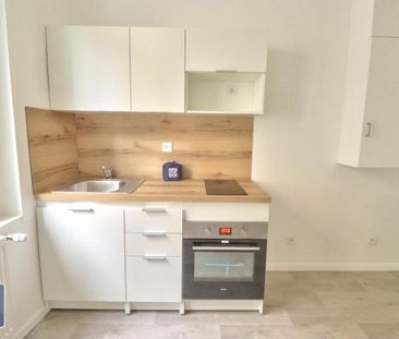 Location Appartement 2 pièces 37m² ST JEAN BONNEFONDS 42650 - Photo 4