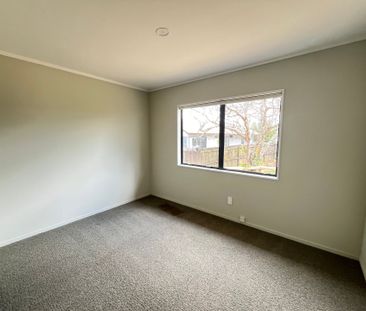 Home with Spacious Yard - Photo 3