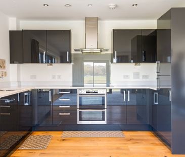 2 bedroom apartment to rent - Photo 3