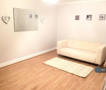 1 bedroom maisonette to rent - Photo 2