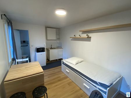 Location Appartement ROUEN - Photo 2