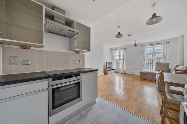 2 bedroom apartment to rent - Photo 1