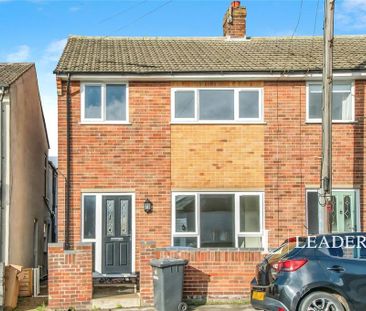 3 bedroom terraced house to rent - Photo 5