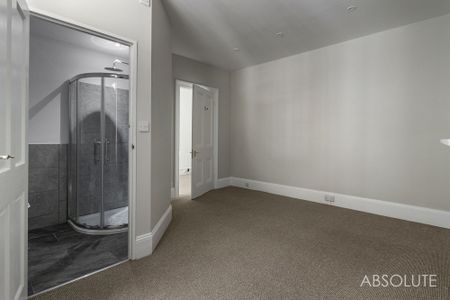 4 bed terraced house to rent in Babbacombe Road, Torquay, TQ1 - Photo 5