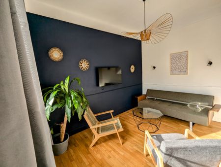 Location Appartement 4 pièces 79m² TOURS 37000 - Photo 2