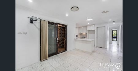 Updated 4-bedroom family home in prime location - Photo 2