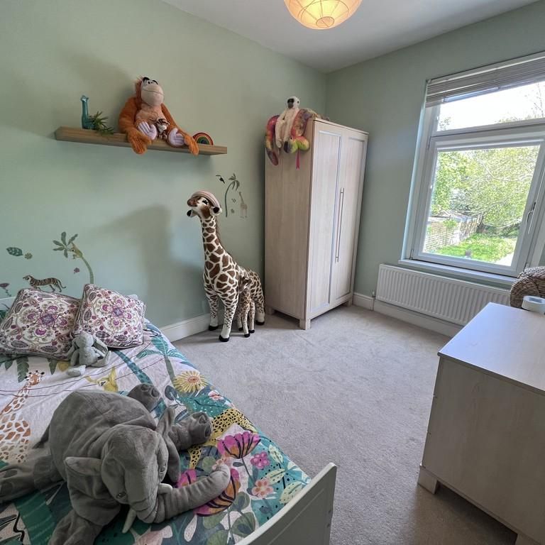 3 bedroom semi-detached house to rent - Photo 1