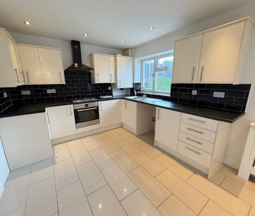 Clare Crescent, Woodcross, Wolverhampton - Photo 1