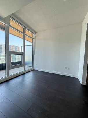 For Lease - 1 Concord Cityplace Way Unit# 3115, Toronto, Ontario - Photo 1