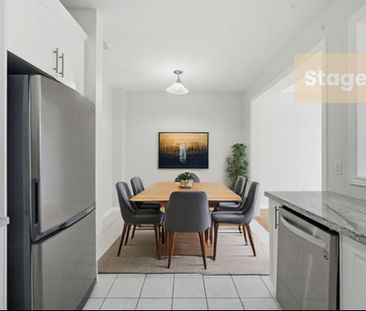 For Lease - 12 Beasley Grove, Hamilton, Ontario - Photo 3