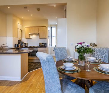 2 bed Flat for Rent - Photo 3