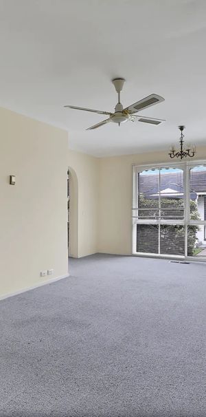 LOW MAINTENANCE & PERFECTLY LOCATED! - Photo 1