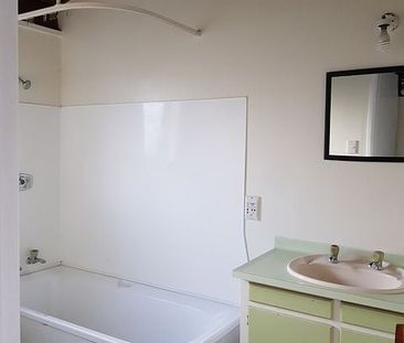 Epsom 1 bedroom unit - Photo 6