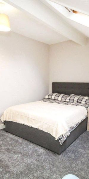 5 bedroom apartment to rent - Photo 1