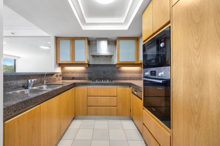 72/5 Macquarie Street, Sydney NSW 2000 - Apartment For Rent | Domain - Photo 4