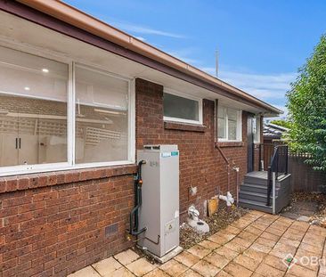 Renovated gem in a great location - Photo 6