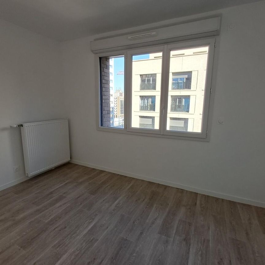 location Appartement T4 DE 78.4m² À BOBIGNY - Photo 1