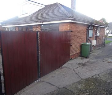 2 bedroom bungalow to rent - Photo 4