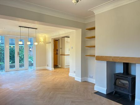 Bradley Lane, Frodsham - Photo 3