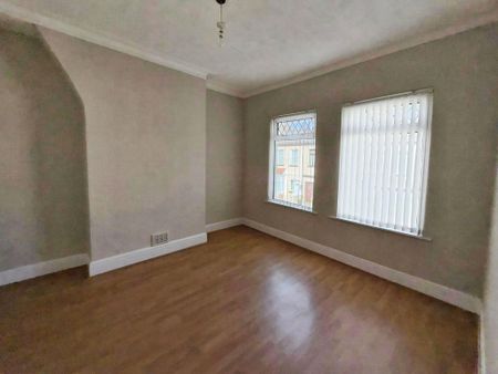 3 bedroom terraced house to rent - Photo 5