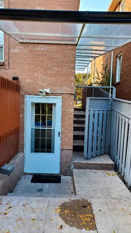 For Lease - 7 Price Street, Richmond Hill, Ontario - Photo 4