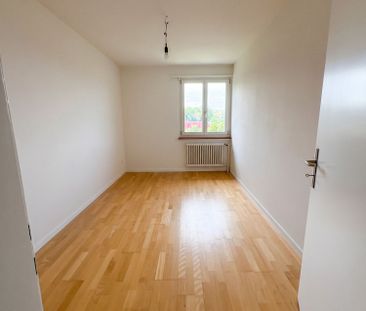 Komplett renovierte 4.5-Zimmer-Wohnungen mit Balkon in Schaffhausen... - Photo 4