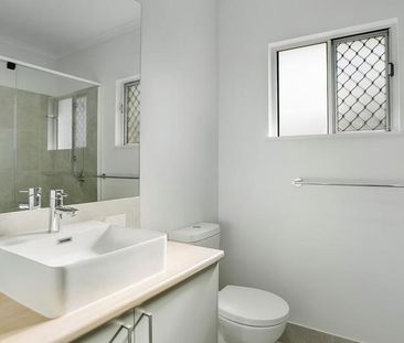 Spacious Family Home for Rent - Trinity Beach - Photo 3