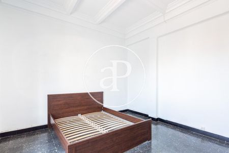 Flat for rent with Terrace in Gran Vía (Valencia) - Photo 4