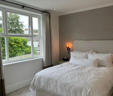 4 bedroom semi-detached house to rent - Photo 4