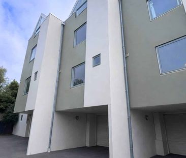 Parkside Apartment, Recently Renovated! - Photo 4