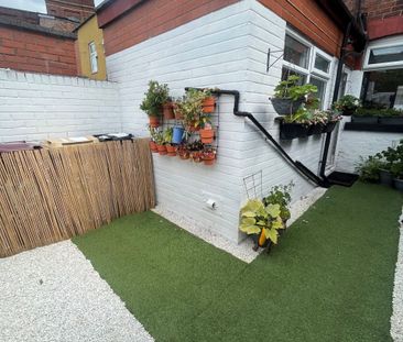 Cecilia Street - Photo 6