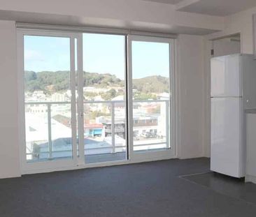 One Bedroom Apartment - Power Included in rent - Photo 1