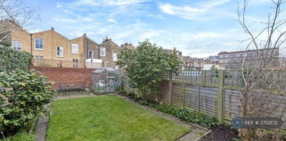 2 bedroom flat to rent - Photo 2