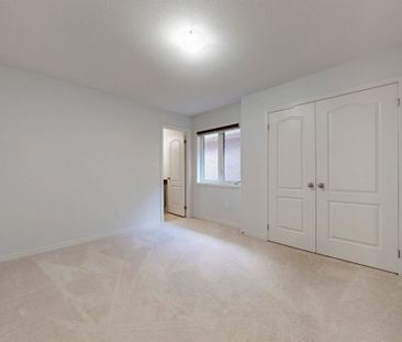 For Lease - 2385 Dress Circle Crescent Unit# Main & 2nd Flr, Oshawa... - Photo 1