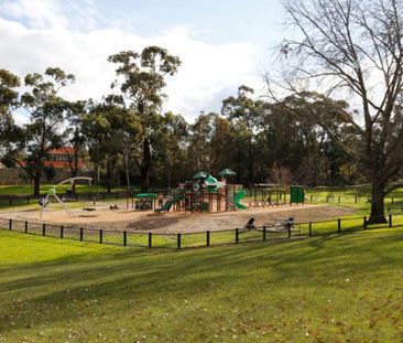 3/12 Essex Road, SURREY HILLS, VIC - Photo 5