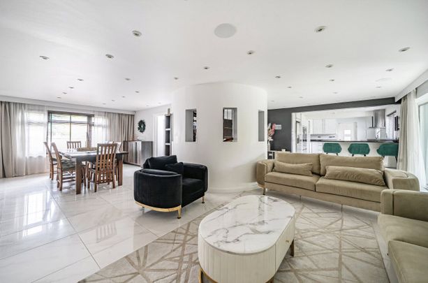 4 bedroom house to rent Powers Hall End, CM8 - Photo 1