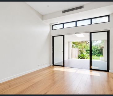 Gorgeous Inner West family home set in a convenient Leichhardt loca... - Photo 3