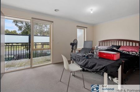 7 / 139 Endeavour Drive, Cranbourne North - Photo 3