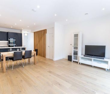 4 bedroom terraced house to rent - Photo 3