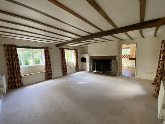 3 bedroom semi-detached house to rent - Photo 1