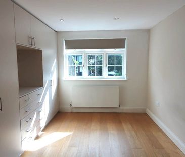 4 bed end terrace to rent - Photo 4