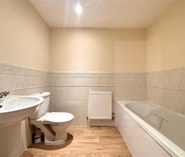 2 bedroom apartment to rent - Photo 6