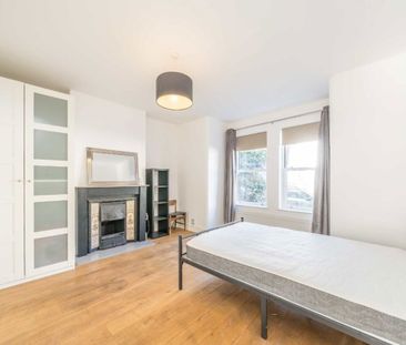 Darwin Road, W5, London - Photo 1