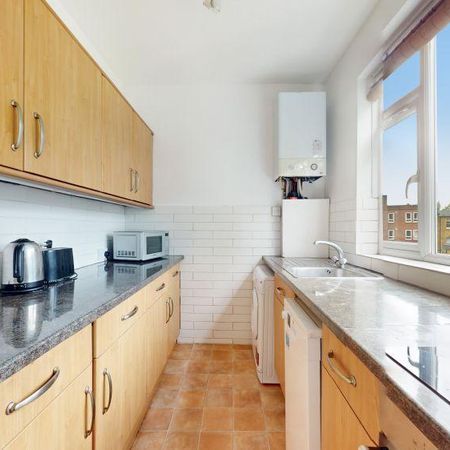 1 bedroom flat to rent - Photo 3