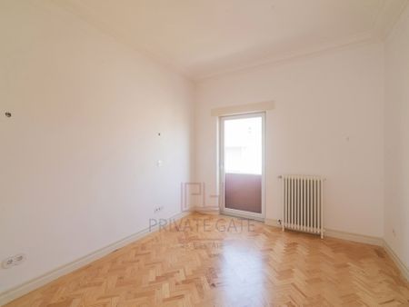 Apartamento T4+1 - Photo 3