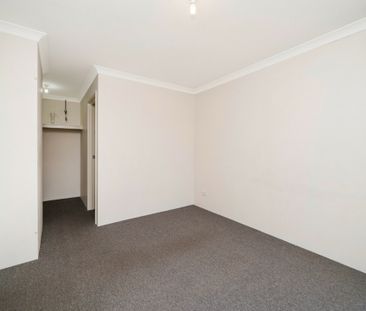 Perfect Family Home - Photo 6