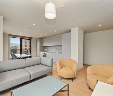 3 bedroom apartment to rent - Photo 4