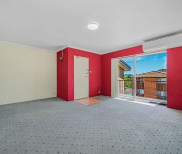 15/104 Henderson Road, Queanbeyan - Photo 2