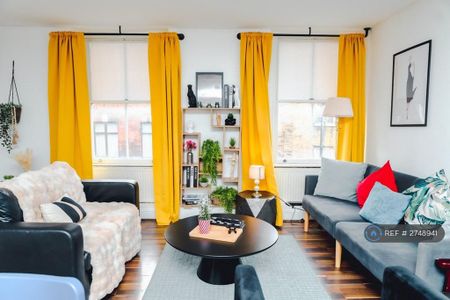 2 bedroom flat to rent - Photo 3